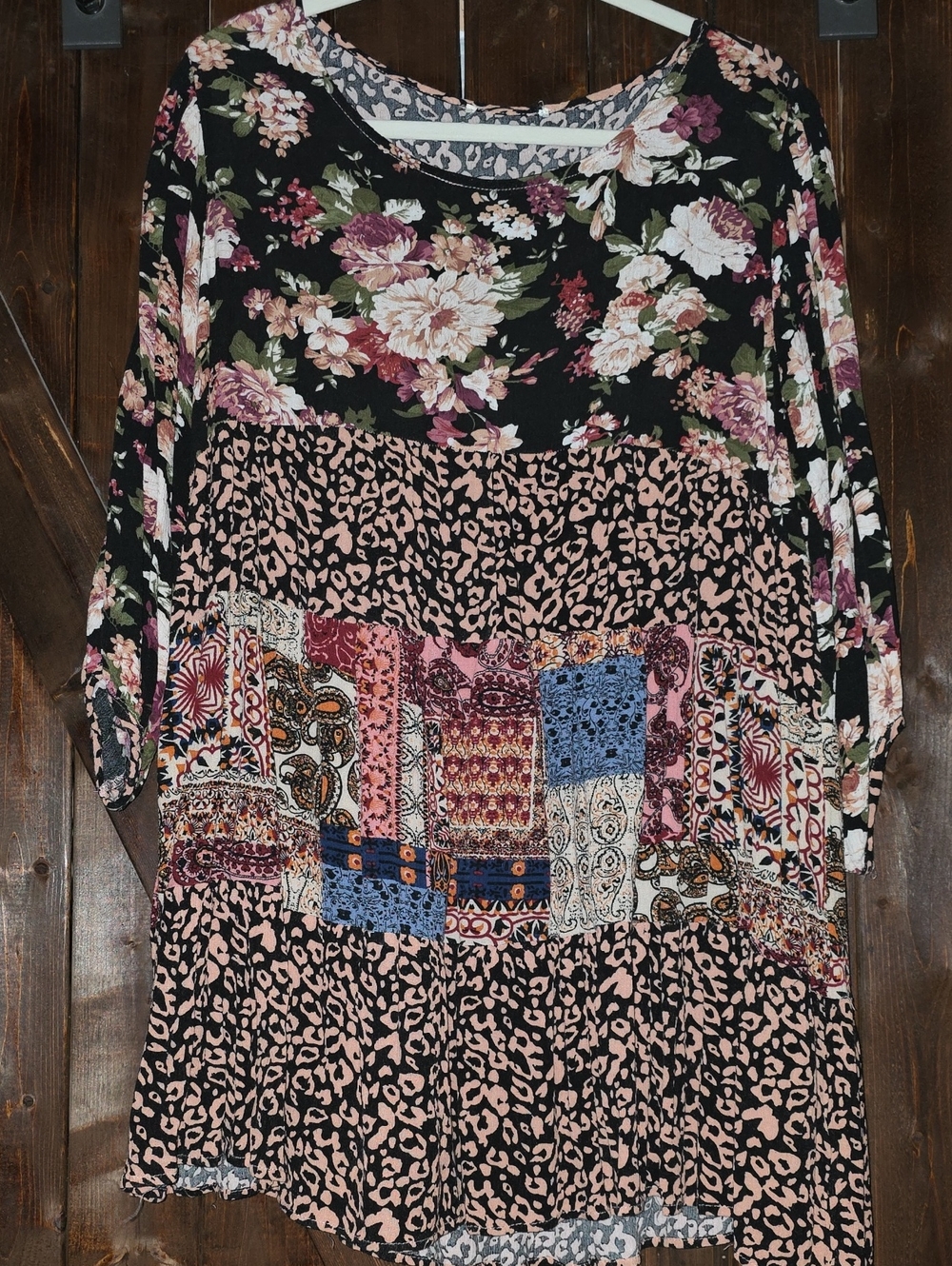 Floral & Patchwork Mixed-Print Women’s Tunic - Black/Pink